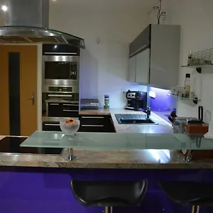 Apartmán Zderadova, Brno